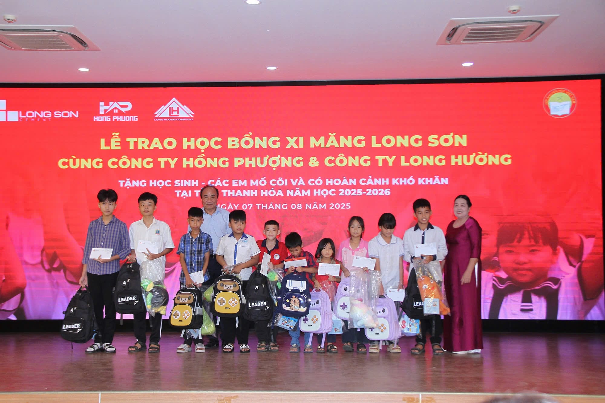 z6886094706844_066382cc7dcc515763142f864e3dec6a