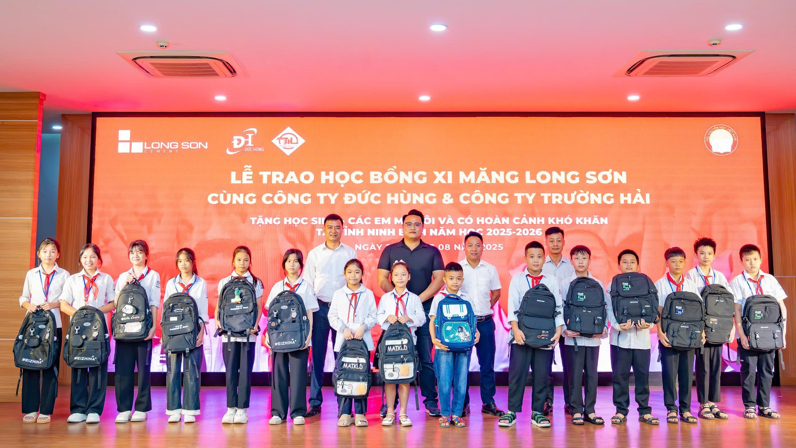 z6933302368221_e42f6f687927ba668eabf4e3438c9f43