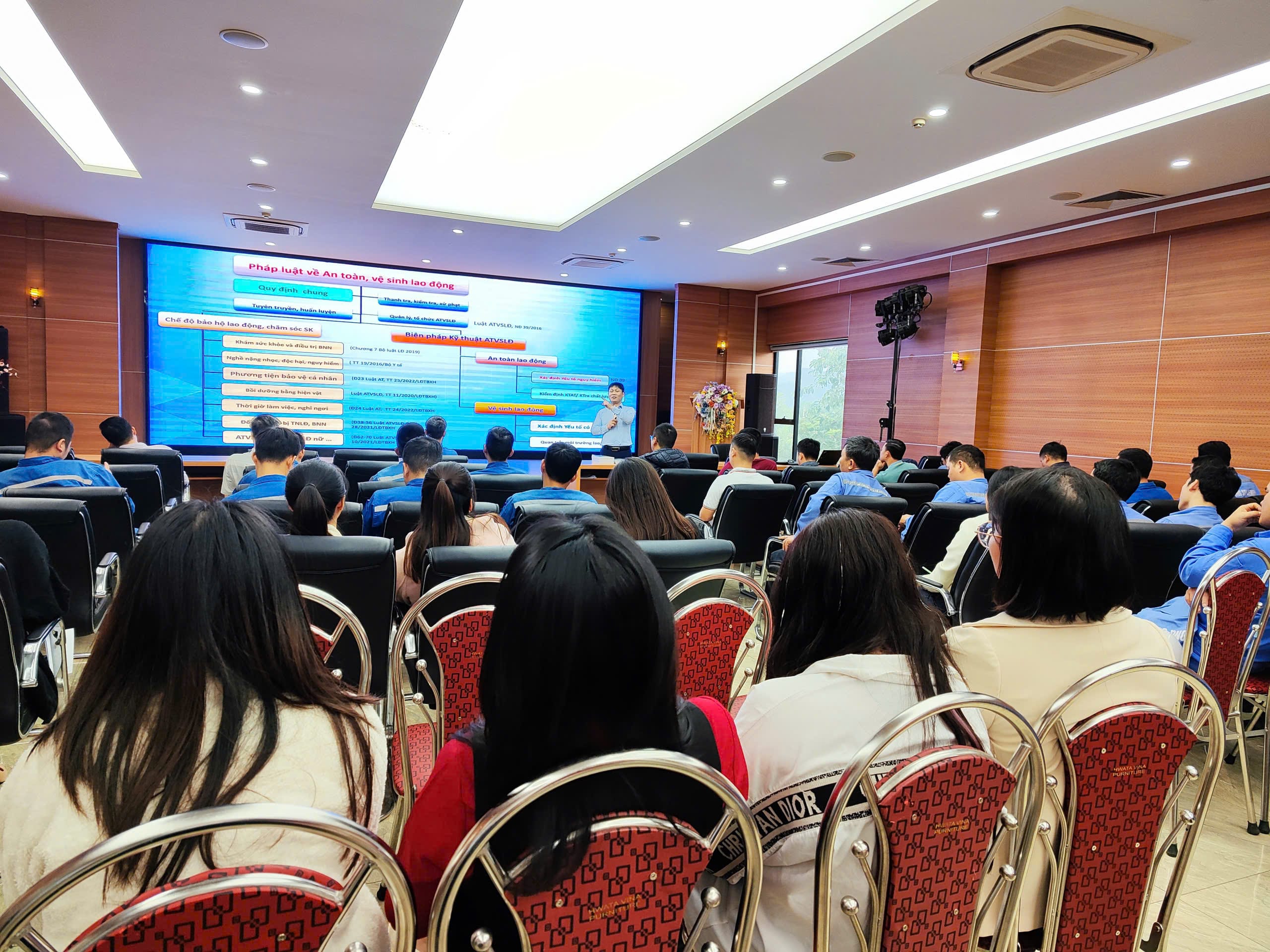 z7353034735747_fd1e93ce1f57929a05d717d8967cfb65